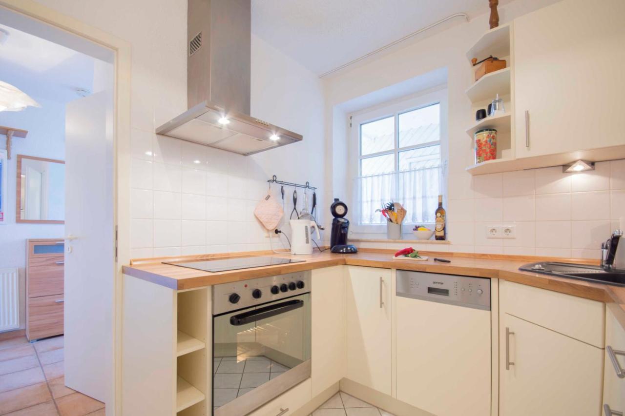 Ferienwohnung Deichblick Sellin  Exterior photo